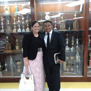 Meet your Posher, Santos